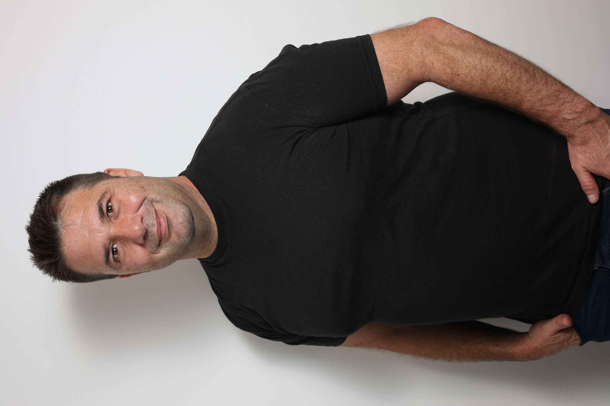 יוסי אלקובי מנהל שיווק דיגיטל בכיר ומנהל מותג מיטב טרייד